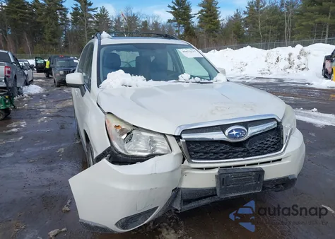 2015 Subaru Forester 2.5I Premium z USA, uszkodzony, nr VIN JF2SJADCXFH543612